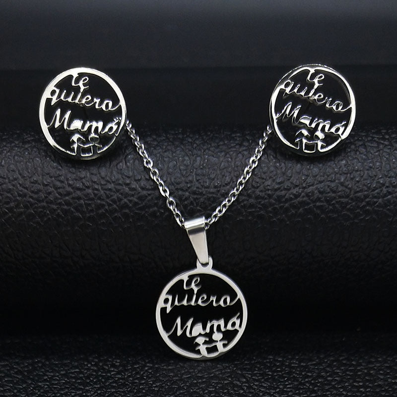 Te Quiero Mama Stainless Steel Color Silver Necklaces