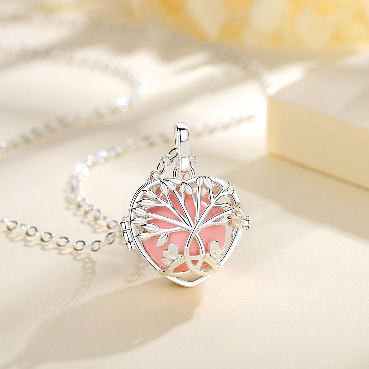 Eudora 18mm White Gold Tree Of Life Necklace