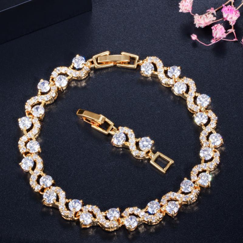 Exquisite Color Crystal Bracelet